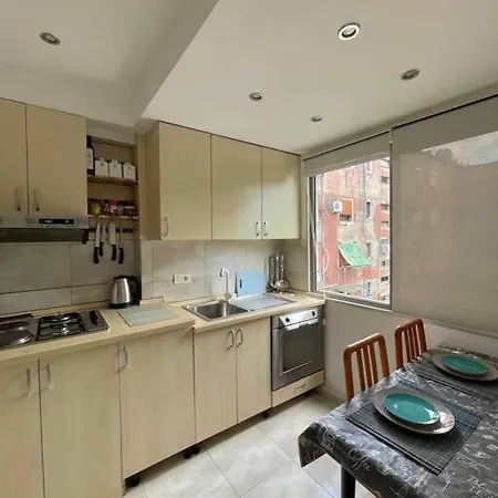 A Small Gem In The Bllok Daire