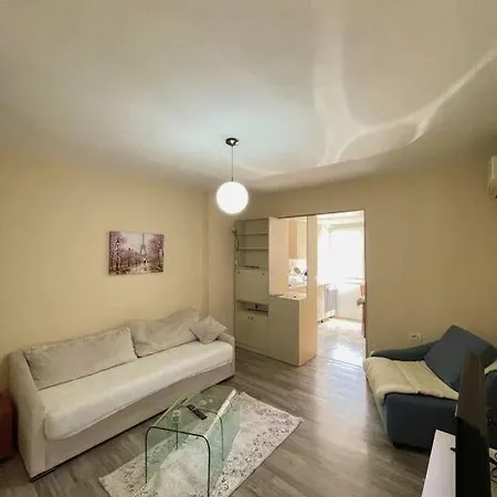 Apartment A Small Gem In The Bllok Tirana