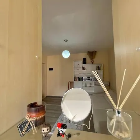 Appartement A Small Gem In The Bllok